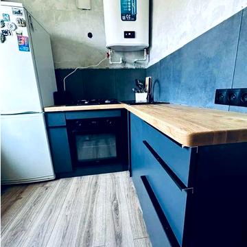 5m 2 квартира метро Спортивная Метростроителей Защитников Украины Конный