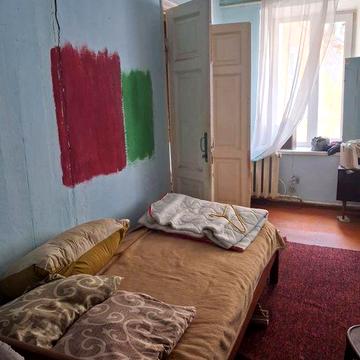 Продам 3-х комн.кв.  в  центре  58м2