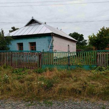 Продається будинок в с-щі Теплик. Є всі господарські приміщення. Всі інші деталі з покупцем