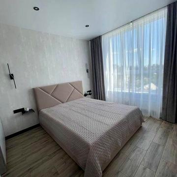 2-х кімнатна квартира 58 м² біля Ялівщини ЖК Лісовий. Новий дизайнерський ремонт!