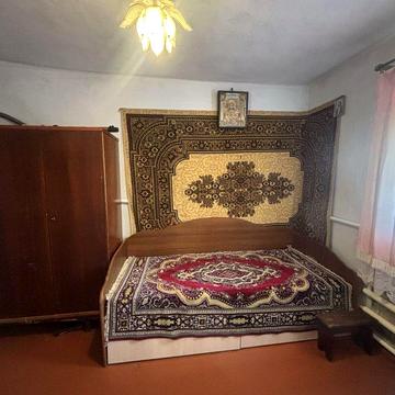 Пропонуємо до продажу будинок у затишному, спокійному місці Тульчина з меблями