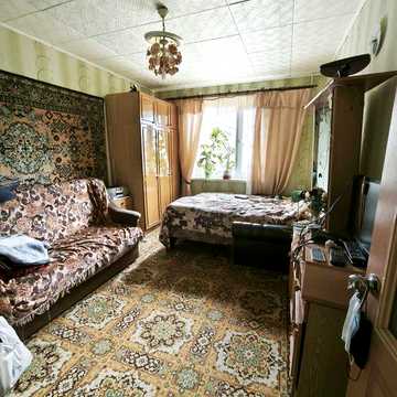 Продаю 2 кімнатну квартиру. Площа Перемоги терміново!!!