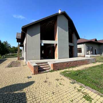 Продаж 5к Дім Телевізійна вулиця