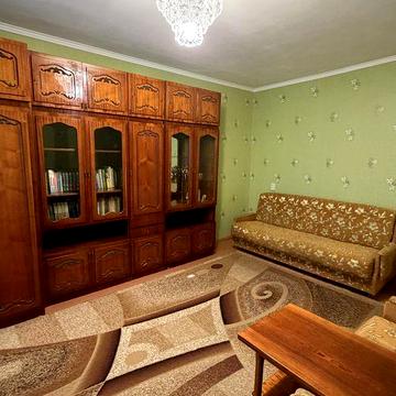 Двокімнатна квартира в кооперативному будинку 9 мкр