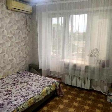 Продам 1 комнатную квартиру - Гостинку , 7 этаж, ул.Мельницкая.