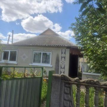 Продам будинок с.Трушки