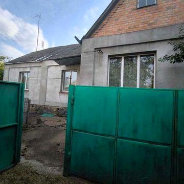 Продаж добротного будинку