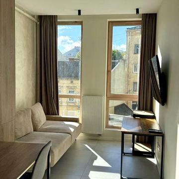 1-кім квартира в ЖК Forum Apartments від власника