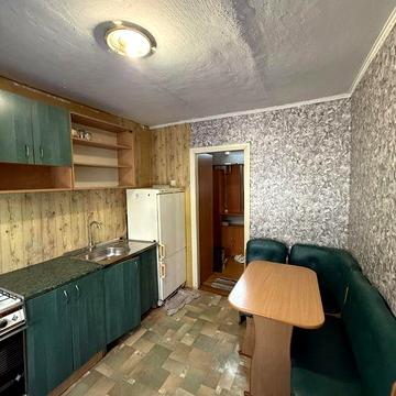 Продам велику 3 кімнатну квартиру на 1 поверсі (р-н дитячоі лікарні)