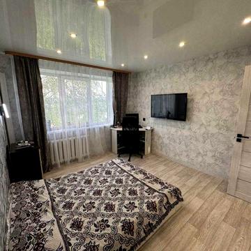 Продаж 3-кімнатної квартири в районі Калинової
