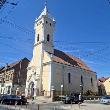 Здається велика однокімнатна в центрі міста.