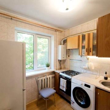 Продаж 2 кім кв р-н Вишенька. 600-річчя