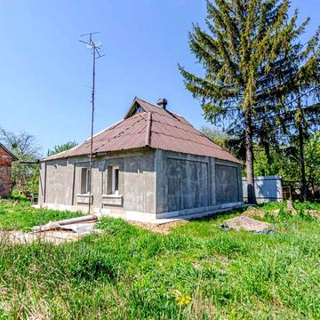 Продаж будинку 8 соток землі