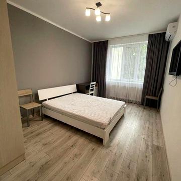 Здається 1 кімн. Кв. В центрі вул. Підгірна з 10.08