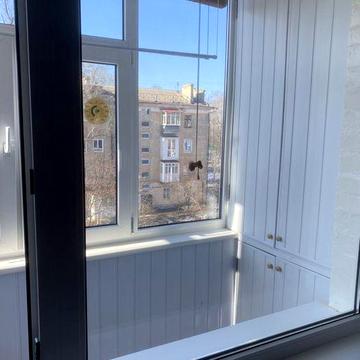 Оренда 2х кімнатної квартири від Власника довгостроково Павленки ( центр )