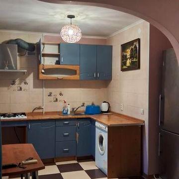 Здається 1-кімнатна квартира, р-н  4-Стара Поліклініка
