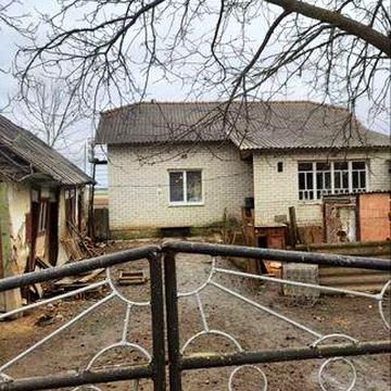 Терміново! Будинок+ 0,51сотих землі коло нього