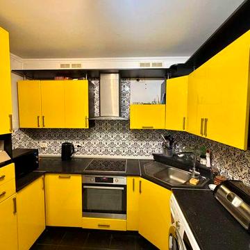 Оренда 3-кім квартири, вул. Юрія Липи ( Панча), з Ремонтом