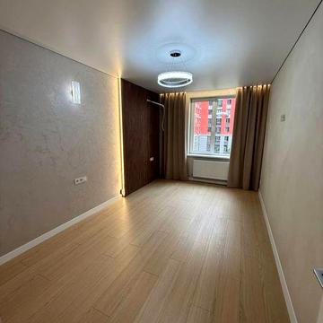 Продам 2к квартиру 68 м.кв., 3/12 пов. з новим ремонтом 94.999 $