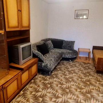 Продаж 2-кімнатна квартира ГАЗ  в зеленому районі Києва – Кубанської України 49 Лісовий масив декілька зупинок до метро Лісова або 20 хв пішки