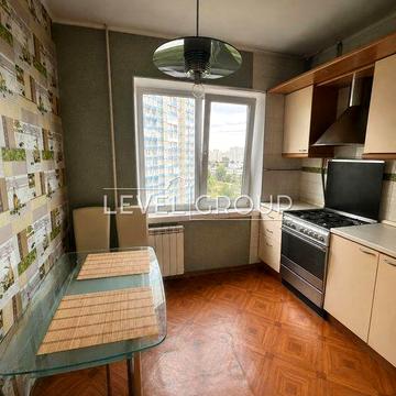 Продаж 2-кімнатна квартира вул. Беретті, 5 Троєщина 8 поверх
