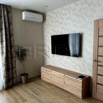 Продам 1к квартиру 35 м2 ЖК "Харківський" з ремонтом ЖК Харківський