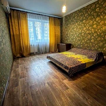 5 кімнат 95м метро Героів Дніпра Північна 54Б