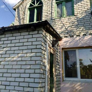 В продаже дом 79м2 новый евроремонт, участок 19 соток. г. Мерефа   SM