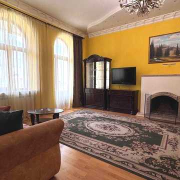 Без комісії! Продаж 1-к квартири в центрі Києва, вул. Тарасівська,38