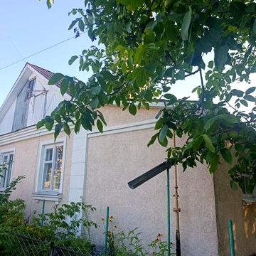 Продається будинок у м. Звягель - 4 кімнати, 5 соток, вул. Миколи Лісовського