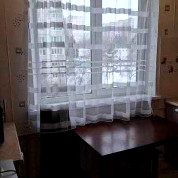Продам 1 комн квартиру 5этаж Возле Класса Роганский метро Индустриальна OA