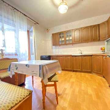 Продаж 3-к, Троєщина, Червоної калини 91в, будинок 2005 року, чудове планування.