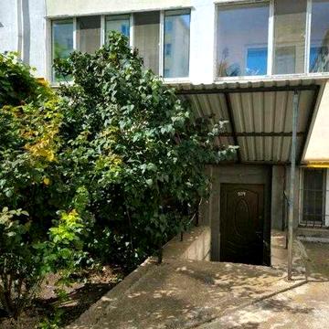 Продам 1-кімнатну квартиру в ЖК «Озерки» | Власний вхід | 2 лоджії | 21 000 $