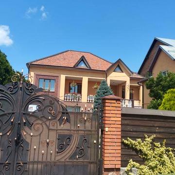 Продається будинок м.Самбір