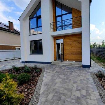 Будинок з частковим ремонтом в Гореничах. РОЗТЕРМІНУВАННЯ! ГАЗ