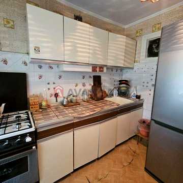 Продам 2-кім. квартиру по Благовісній