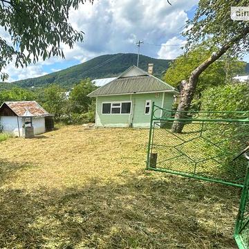Продаж 3к Дім Середня вулиця