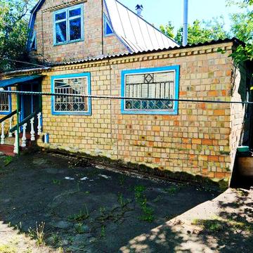 Продаж будинку  біля Києва з великою перспективною земельною ділянкою
