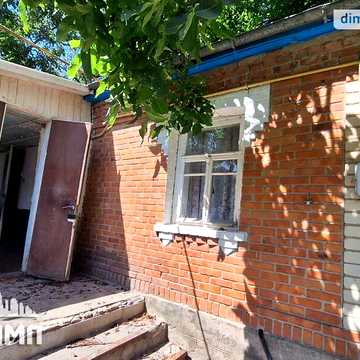 Продаж 3к Дім Центральна вулиця