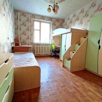 Продається простора 3к квартира в районі Озерна