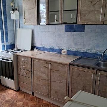 Сдам 1  комнатную квартиру в кирпичном доме Холодная гора,Григоровское шоссе2/9.