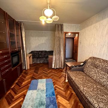 Михайла Донця вул., 28