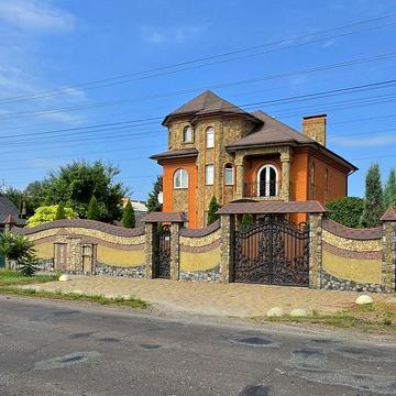 Продаєтся будинок в м.Охтирка