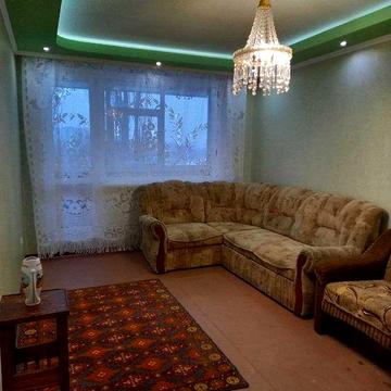 Сдам 3комн квартиру, метро "Студенческая", улица Владислава Зубенко 29