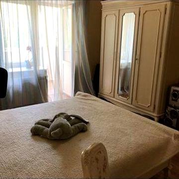 Оренда двохкімнатна квартира біля метро Житомирська і Святошин.