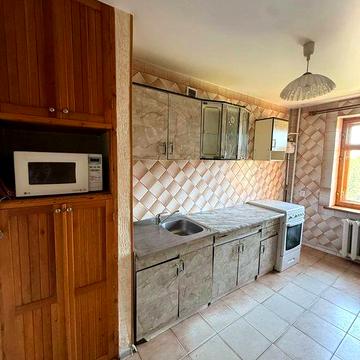Продам 3 к квартиру ж/м Приднепровск ул. Электрическая 28
