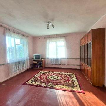 Продам цегляний будинок на Баварії