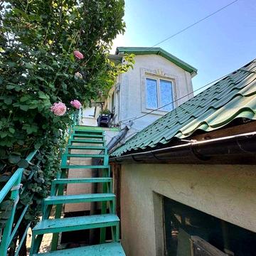 2-х этажный дом с гос. актом на Черемушках - Гайдара /Малиновского. АГВ, свой гараж