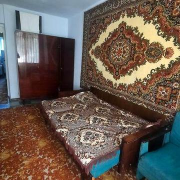 Сдаю срочно 1комн.кв Лески ул.Карпенка,  2КП, 2этаж, мебель, металлопласт