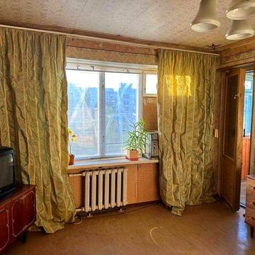 Продам 2 комн квартиру на тополе